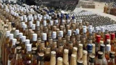 Wine Shop: इस दुकान से निकली 19 पेटी अवैध शराब, पुलिस ने पकडा, एक आरोपी हुआ गिरफ़्तार